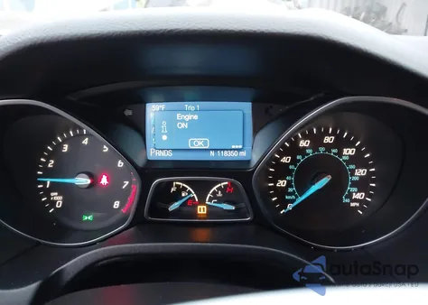 2014 Ford Focus Se z USA, uszkodzony, nr VIN 1FADP3F27EL337204